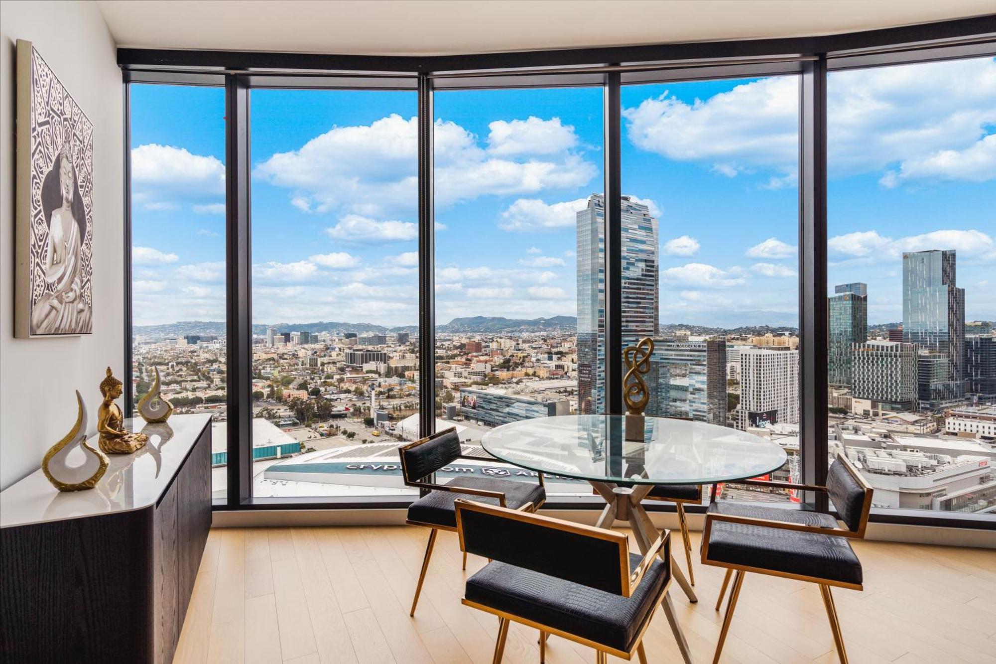 Appartement 3 Bed 3 Bath Penthouse At Prime Location Los Angeles